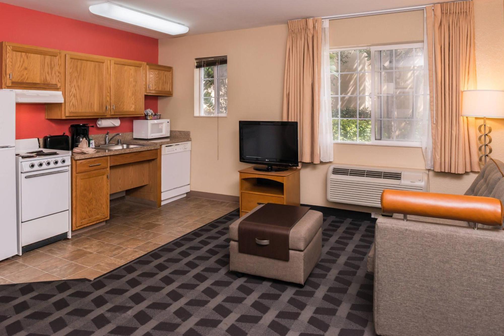 Towneplace Suites By Marriott Anaheim Maingate Near Angel Stadium Exterior foto