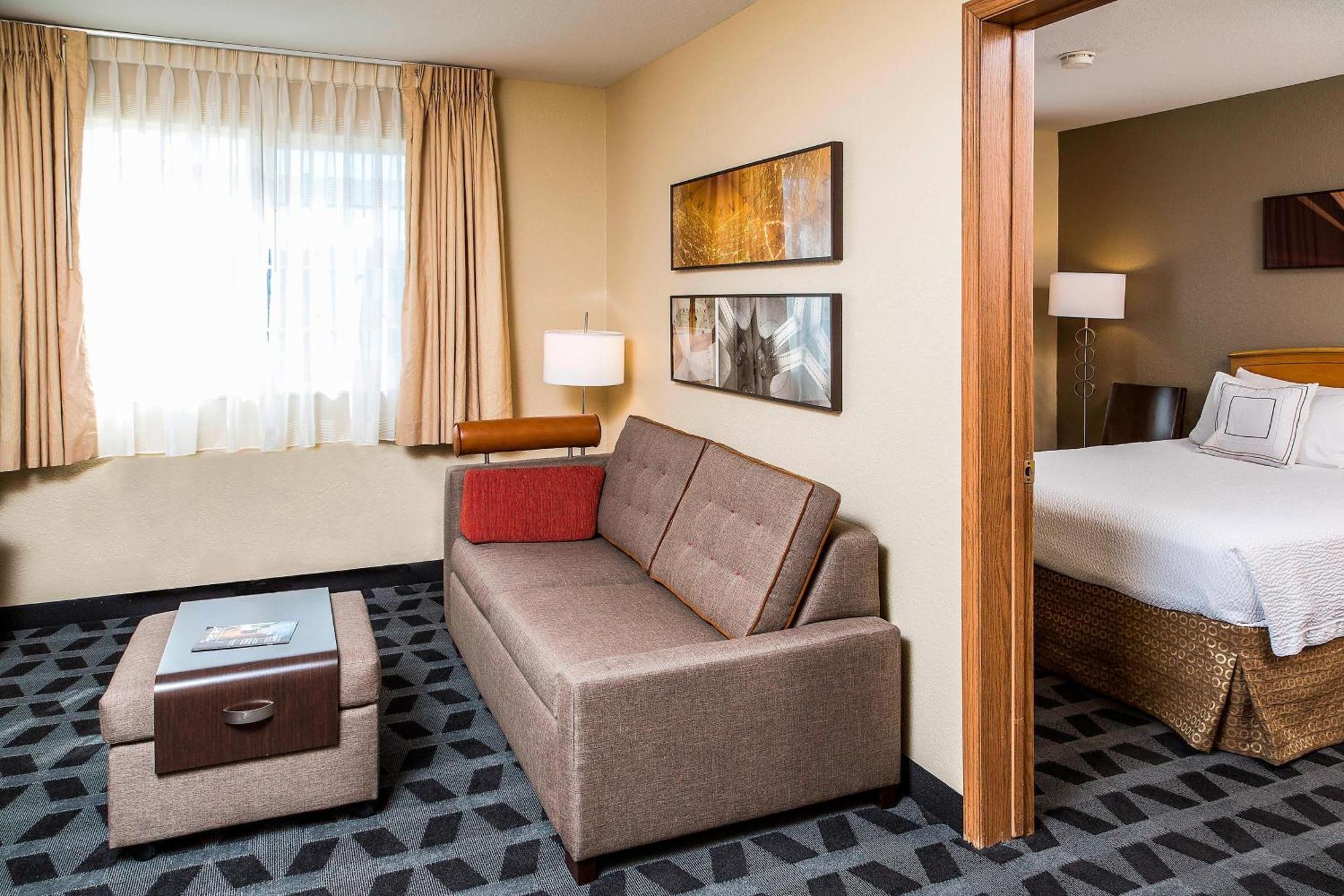 Towneplace Suites By Marriott Anaheim Maingate Near Angel Stadium Exterior foto